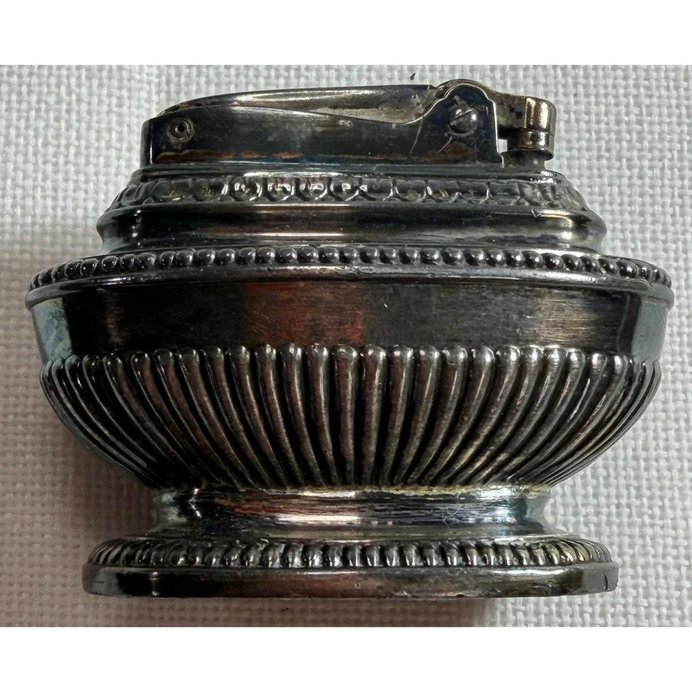 Vintage Ronson Queen Anne Table Lighter Silver Plate Mid Century Tobacciana